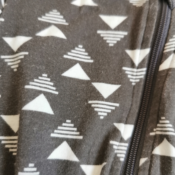 Laifa (became Zippyjamz after) 9-12m PLAY* Sleeper - Picture 9 of 13